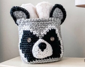 Nursery Woodland Animal Birthday present Raccoon Toy Storage New Baby Crochet Storage Basket