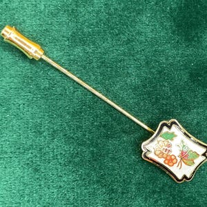 Vintage Enamelled Hat Pin