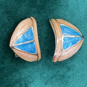 Vintage Blue and Gold Tone Enamel Clip On Earrings