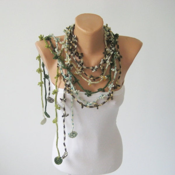 Woodland écharpe Lariat, Scarflette Bohème, collier de fleurs au crochet, idée de cadeau pour femme, sertie de trois vert / brun, doux Boho accessoire