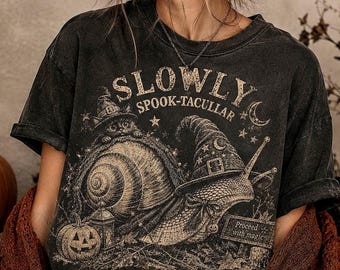 Retro-Halloween-Schnecken-Shirt, Hexenkatzen-T-Shirt, Comfort Colors Halloween-T-Shirt, Grusel-T-Shirt, Unisex-Geschenk-T-Shirt für Halloween-Partys