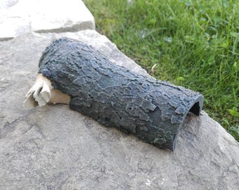 Bark Log Tunnel