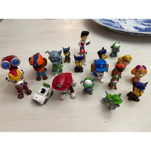 Sammlung von Paw Patrol Figuren