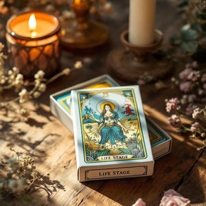 Lectura de cartas del tarot de las etapas de la vida