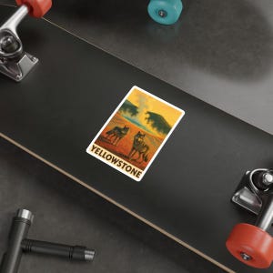 Pegatina de vinilo impermeable del Parque Nacional de Yellowstone / Grand Prismatic y lobos / Serie Parques Nacionales de Trailhead Sundries imagen 6