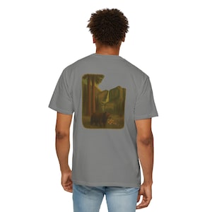 Yosemite National Park-shirt Comfort Colors® Vintage Art-T-shirt | Yosemite-watervallen en zwarte beer | National Park-serie van Trailhead Sundries