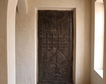 Puerta marroquí de madera tallada a mano, panel de puerta bereber africano oscuro con relieve rústico, tamaño personalizado, hecha a medida.
