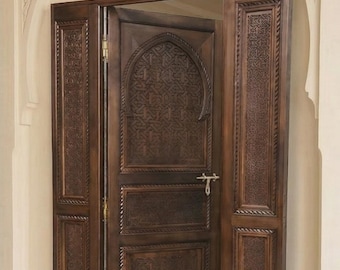 Puerta marroquí de madera tallada a mano con relieve geométrico bereber, puerta de entrada artesanal de un solo panel, tamaño personalizado, hecha a medida.