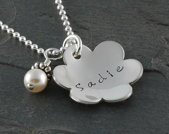 Personalized Flower Necklace with pearl - domed with name - Sterling Silver - Mommy jewelry - Flower Girl