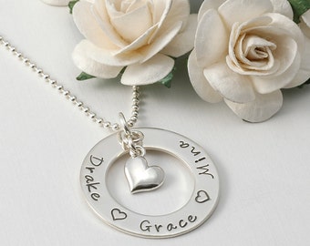 Eternity Circle, Mother's necklace with heart - personalized