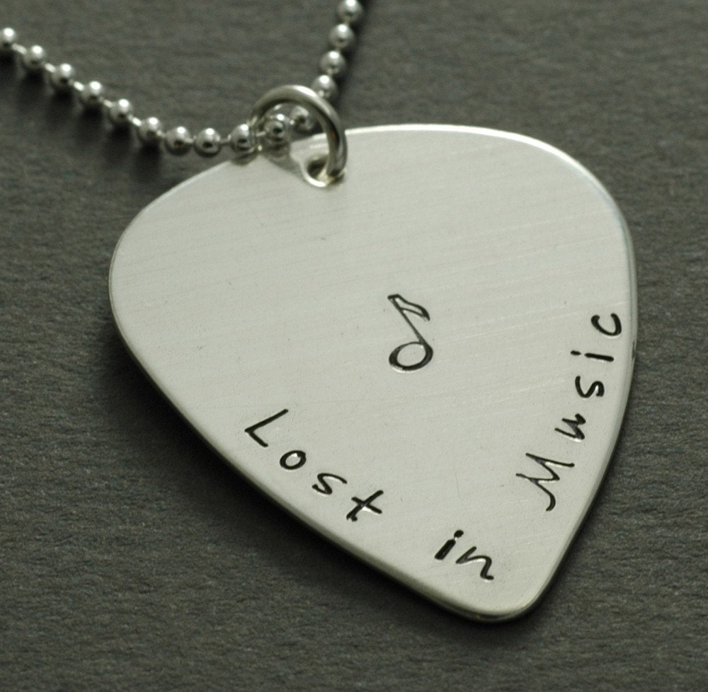 Sterling Silver One Sided Music Measure Necklace Sterling Silver One Sided Music Measure Necklace