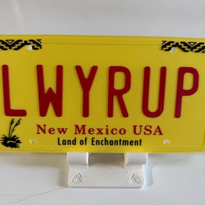 Miniplaca LWYRUP de Better Call Saul – Impresión 3D – Arte de fan de Nuevo México (24,1 x 11,4 cm)