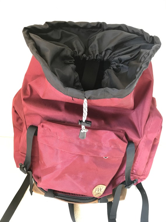 Large Vintage 1990s Urban Explorer FW Backpack in… - image 9