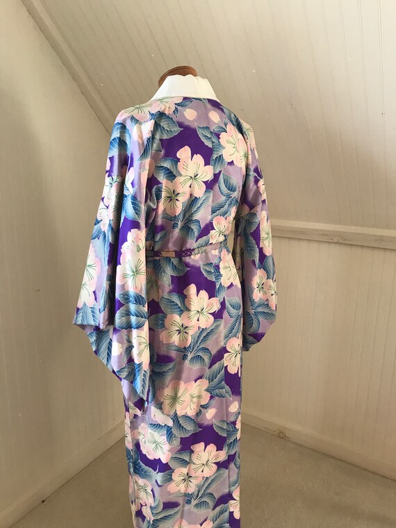 Gorgeous Silk Japanese Plum Blossom Kimono Robe o… - image 4