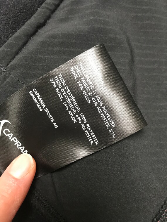 Capranea Switzerland Technical Upscale Quilted Fl… - image 9