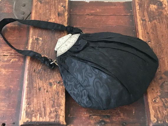 Antique Victorian 1900s Black Moiré Silk and Etch… - image 1