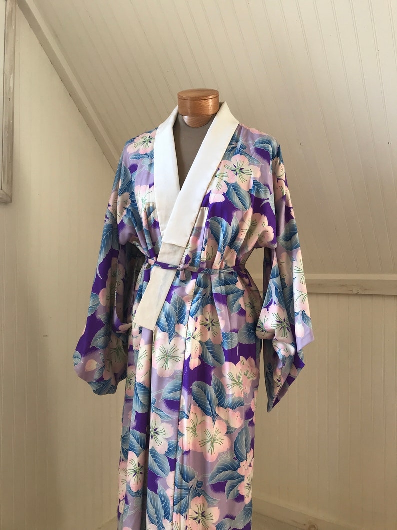 Gorgeous Silk Japanese Plum Blossom Kimono Robe or Coat, S-M image 1