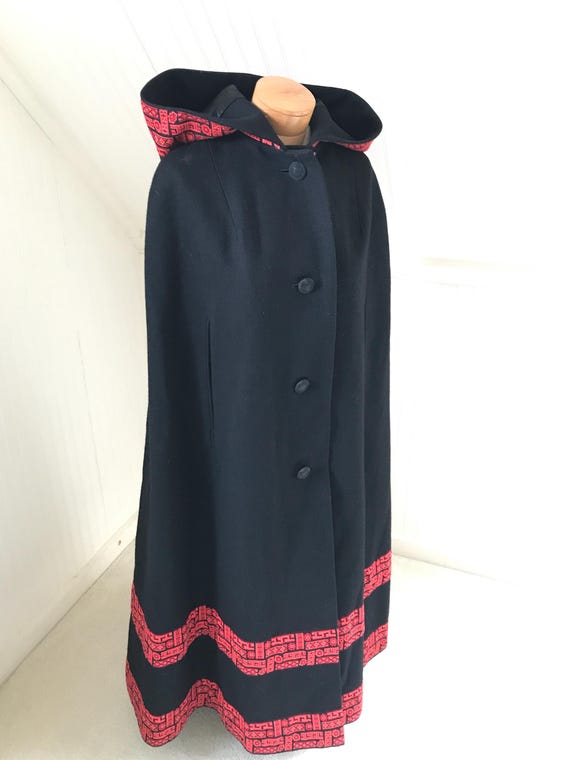 1960s Raymond of London Wool Cape: Black Folkloric Ho… - Gem