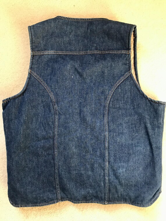 Barely Worn Vintage 1970s Wrangler Sherpa Denim V… - image 2