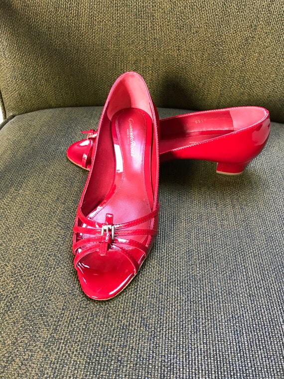 Cherry red online sandals