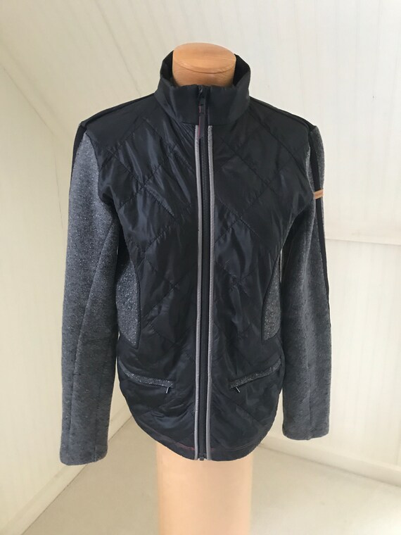 Capranea Switzerland Technical Upscale Quilted Fl… - image 2