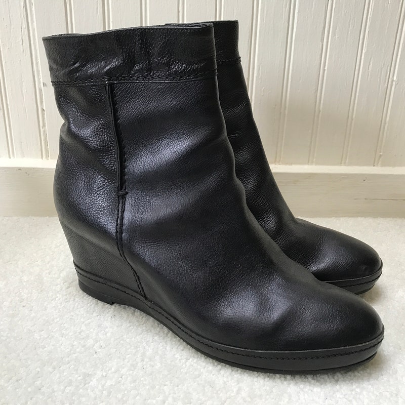 ITALIAN leather boots 36