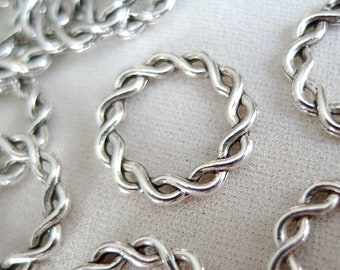 15pc - 20mm Silver Plated Braid Connector Links, Large Circle Antiqued , 20mm diam, 2.5mm thick, 12mm across inner opening, 15 pieces