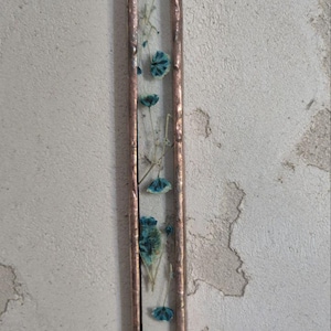 Botanical wall art with real pressed flowers in glass. Elegant hanging frame – a natural amulet and unique decor for any space.