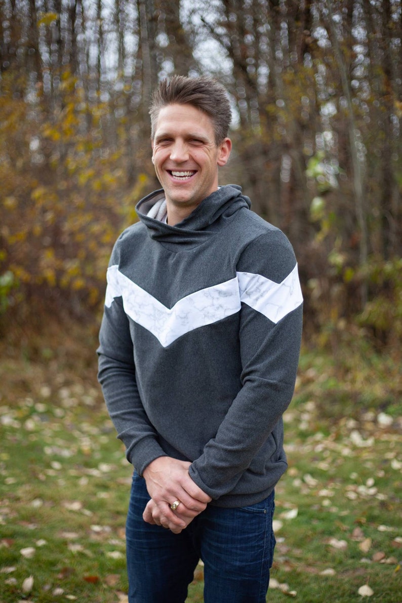 Elevation Hoodie for men image 5