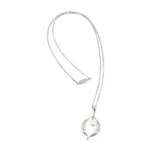 Mid Century Modern Japanese Cultured Akoya Pearl Retro Pendant- Sterling Silver 17.50 Inch