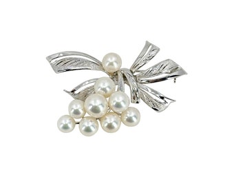 Cinta grabada Broche vintage de perlas cultivadas de Akoya de agua salada japonesa - Plata de ley