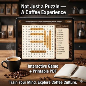Pode incluir: Um tablet digital exibe um jogo de palavras com tema de café com o texto "Not Just a Puzzle - A Coffee Experience". Uma caneca de café preta, grãos de café e um caderno com uma caneta estão em uma superfície de madeira.