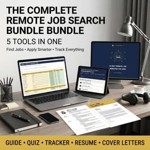 Puede incluir: Un paquete de productos digitales titulado THE COMPLETE REMOTE JOB SEARCH BUNDLE 5 TOOLS IN ONE. Incluye una computadora portátil, una tableta y un monitor con herramientas de búsqueda de empleo, un currículum impreso, un cuaderno negro, un bolígrafo y un teléfono inteligente.