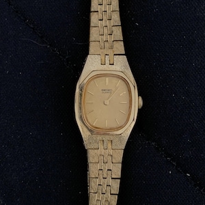 Seiko Vintage 1990&#39;s Ladies Gold Plated Formal Dress Watch Champagne Dial