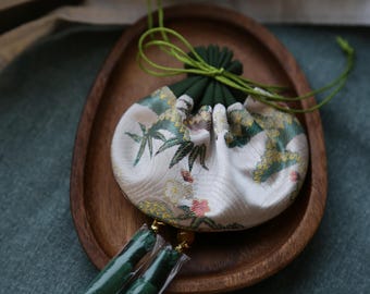 Sångbrokad-lyckopåse | Hästens år-berlock | Doftpåse i kinesisk sidenjacquard | Hanfu-tillbehör | Nyårspresent | Orient