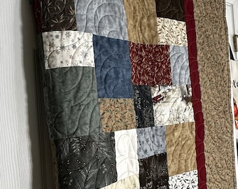 Christmas Lap Quilt, Sofa Quilt, Patchwork Quilt, Finished Quilt, Holiday Quilt, Cotton Blanket, Town Square by Moda, Ready to Ship