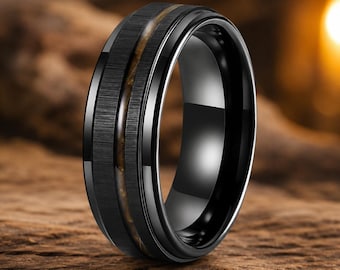 Schwarzer Wolframring Herren Ehering, Whisky Fass Holz Inlay Ring, 8mm rustikaler Ehering, einzigartiges Geschenk für den Jahrestag