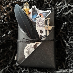Blind Date with a Pocket or Mini Tarot deck - Mini gift box