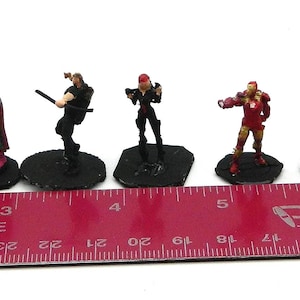 HO Scale Marvel Avengers– 3D Printed & Hand Painted Figures (1:87) – Comic Inspired Miniatures – Includes Storage Tin – Made to Order