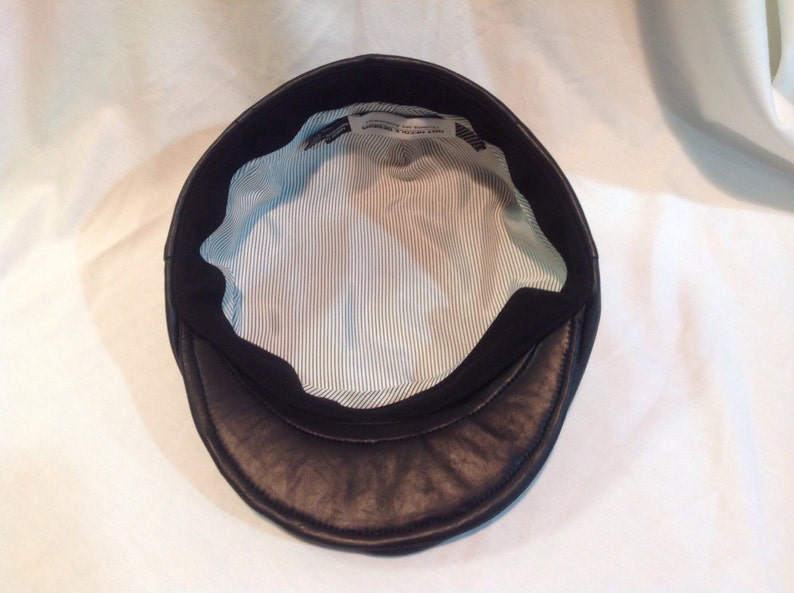 genuine soft lamb leather paper boy cap. Black
