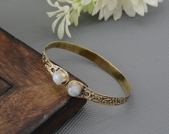 Rainbow Moonstone Brass Cuff Bracelet, Adjustable Moonstone Bracelet, Gemstone Handmade Brass Bangle, Vintage Style Bracelet, Gift for Her
