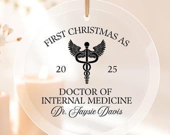 Personalized Doctor Glass Ornament Internal Medicine Degree Gifts for Medical Professionals New Doctor Gift National Physicians Day
