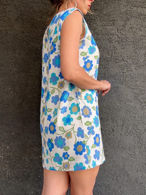 60’s flower power Daisy shift dress size Medium View 6