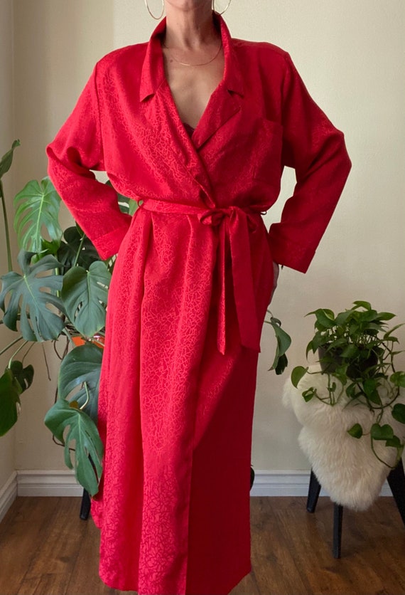 80s Fredricks of Hollywood BOSS cherry red robe