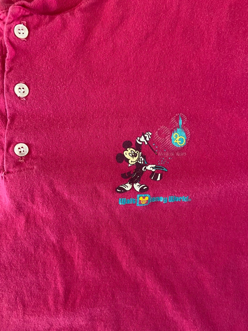 Walt Disney world single stitch crew neck