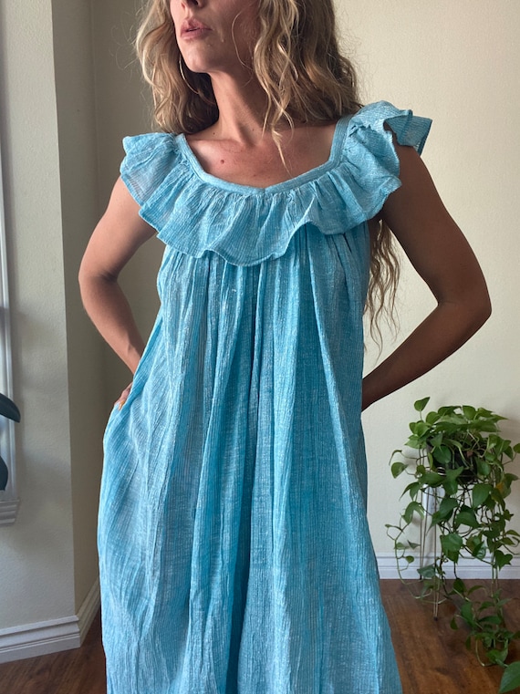 1970s 70s Indian Cotton gauze ruffle collar caftan dr… Gem