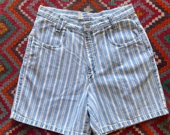 90’s blue and white stripe denim jorts Jean shorts 30” waist