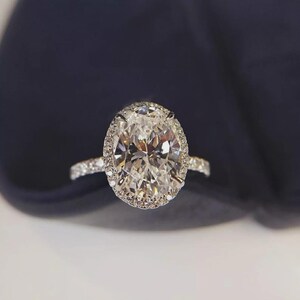 Ovaal geslepen 3,50 kt lab-gegroeide diamanten solitaire halo verlovingsring massief 14 kt witgoud