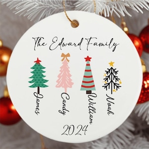 Dreiköpfige Weihnachtsverzierung - 4 köpfige Familie - Familien Ornament - Personalisierte Babys erste Weihnachtsverzierung, erste Weihnachtsverzierung