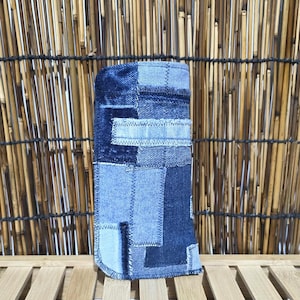 Denim Patchwork Eyeglasses Case - Soft Padded Sunglasses Pouch - Repurposed Jeans Glasses Holder